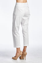 Load image into Gallery viewer, Women's White Stretch Capris