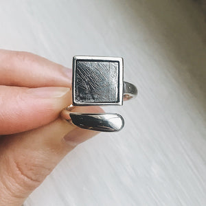 Muonionalusta Meteorite Square Sterling Silver Ring