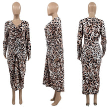 Load image into Gallery viewer, Women&#39;s Clothing V Neck Fashion Leopard Print