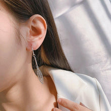 Load image into Gallery viewer, Sterling Silver Leaf ear buckle for women's fashion|Stud - Sophornlilly