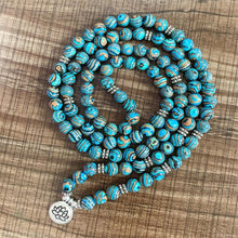 Load image into Gallery viewer, 8mm Malachite 108 Beads Lotus Pendant Necklace Bracelet Buddhism