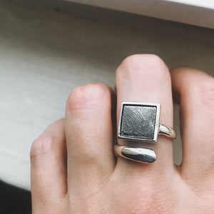 Muonionalusta Meteorite Square Sterling Silver Ring