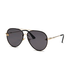 Load image into Gallery viewer, Luxury Bee Pilot Sunglasses Fashion Shades Metal