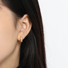 Load image into Gallery viewer, Sterling Silver 10.5mm Screw Twist Hoop Piercing Pendiente