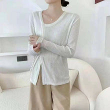 Load image into Gallery viewer, Round neck Wool Sweater Women's Buckle Bottom