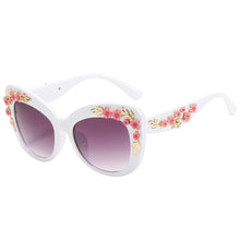 Load image into Gallery viewer, Baroque Modern Vintage Cat Eye Sunglasses