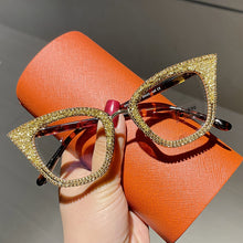 Load image into Gallery viewer, Cat Eye Sunglasses Vintage Clear