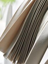 Load image into Gallery viewer, Elegant Chic Solid Pleated Skirt