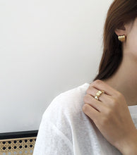 Load image into Gallery viewer, Brass With 18k Gold Geo Wave Stud Earrings Women Jewelry Party T Show