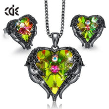 Load image into Gallery viewer, CDE Women Jewelry Set Embellished With Crystals from Swarovski