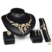 Load image into Gallery viewer, Chunky Jewellery Sets Classic Bead Pendant Hollow Design Crystal