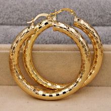 Load image into Gallery viewer, Classic Trendy Eardrop Round Gold Earring Hoop Earrings