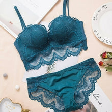 Load image into Gallery viewer, Comfortable Gathering Sexy Underwear Suit push up bra Ring free lace