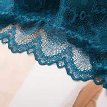 Load image into Gallery viewer, Comfortable Gathering Sexy Underwear Suit push up bra Ring free lace