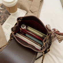 Load image into Gallery viewer, Crossbody Bags for Women Leather Messenger Bags Female Flap Shoulder