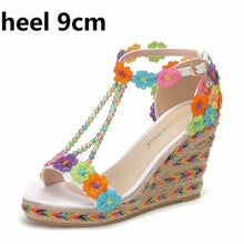 Load image into Gallery viewer, Crystal Wedge Sandals White Lace Flowers Tassel