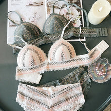 Load image into Gallery viewer, Cup triangle wire free sexy sleepwear retro embroidery contrast color