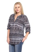 Load image into Gallery viewer, Women&#39;s 3/4 Three Quarter Sleeve Button Front Top