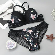 Load image into Gallery viewer, Brand New Sexy Bras Set  ABCDE Cup Bra and Panty Sets Push