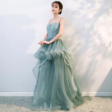 Load image into Gallery viewer, Elegant Evening Dresses Tiered Spaghetti Straps Women Prom Party Gowns