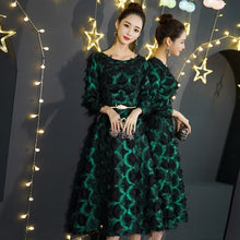 Load image into Gallery viewer, Elegant Long Sleeve Evening Dresses A  line Tea Length Lace Green