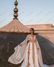 Load image into Gallery viewer, Elegant White Moroccan Kaftan With Gold Appliques Long Sleeves With
