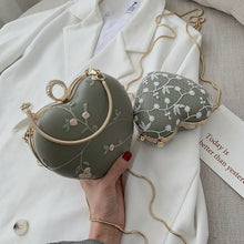 Load image into Gallery viewer, Embroidery Flowers Design Women Heart Clutch Evening Bags Gold Chain