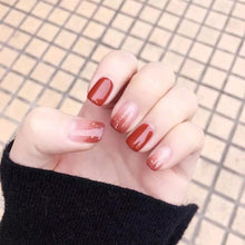 Load image into Gallery viewer, Fake Nails Finished net Celebrity Wear Nail ins Wine Red Smudge Nail