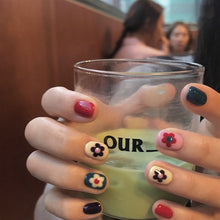 Load image into Gallery viewer, Fake Nails Finished net Celebrity Wear Nail ins Wine Red Smudge Nail