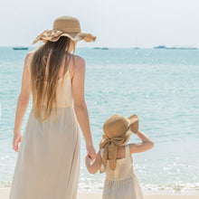 Load image into Gallery viewer, Family Matching Summer Hats Mom And Me Floral Straw For Kids Women