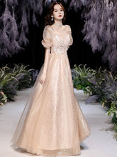 Load image into Gallery viewer, Fashion Champagne Appliques Sweetheart Collar Puff Sleeve Evening
