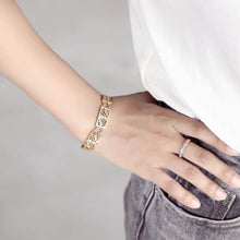 Load image into Gallery viewer, Fashion Cut Out Carved Flowers Bracelet for Women Gilrs 585 Rose Gold - Sophornlilly