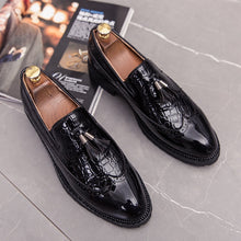 Load image into Gallery viewer, Fashion Shoe Office Shoes For Men Casual Shoes Breathable Leather