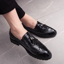 Load image into Gallery viewer, Fashion Shoe Office Shoes For Men Casual Shoes Breathable Leather