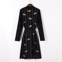 Load image into Gallery viewer, Fashionable Autumn Sweet Temperament Casual Knitted Dress Women