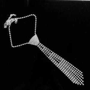 Fashionable and elegant necktie Necklace flash Rhinestone Long