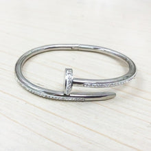 Load image into Gallery viewer, Fine Jewelry Black Round Bangle Roman Numerals Bracelet