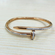 Load image into Gallery viewer, Fine Jewelry Black Round Bangle Roman Numerals Bracelet