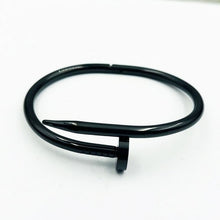 Load image into Gallery viewer, Fine Jewelry Black Round Bangle Roman Numerals Bracelet