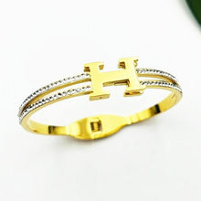 Load image into Gallery viewer, Fine Jewelry Black Round Bangle Roman Numerals Bracelet