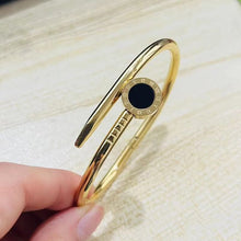 Load image into Gallery viewer, Fine Jewelry Black Round Bangle Roman Numerals Bracelet