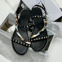 Load image into Gallery viewer, Flat Sandals