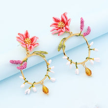 Load image into Gallery viewer, France Fashion Enamel Jewelry Designer Flower Circle Dangler Women