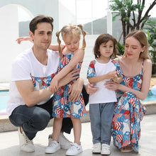 Load image into Gallery viewer, Geometric Family Matching Clothing Look Independence Day Mother And