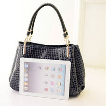 Load image into Gallery viewer, Crocodile Pu Leather Messenger Bags Large Capacity Women Bags