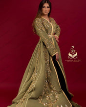 Load image into Gallery viewer, Glittler Sequins Arabic Prom Dresses Custom Made Women Plus Size
