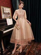 Load image into Gallery viewer, Gorgeous Evening Dresses Elegant Sequined Beadings Pearls Lace Gowns