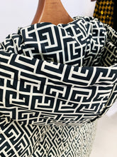 Load image into Gallery viewer, Fashion Down Jacket
