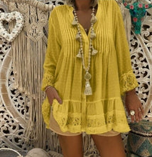 Load image into Gallery viewer, High quality large size loose lace women blouse autumn blouses