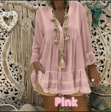 Load image into Gallery viewer, High quality large size loose lace women blouse autumn blouses